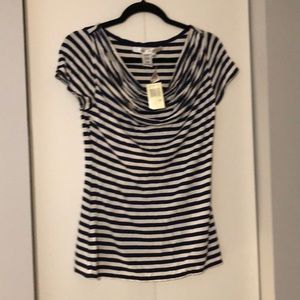 Womens top. NWT from smoke free home. Max Studios brand.